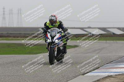 media/Nov-30-2025-TrackDaz (Sun) [[d8b22663df]]/B Group/Session 5 (Wheelie Bump)/